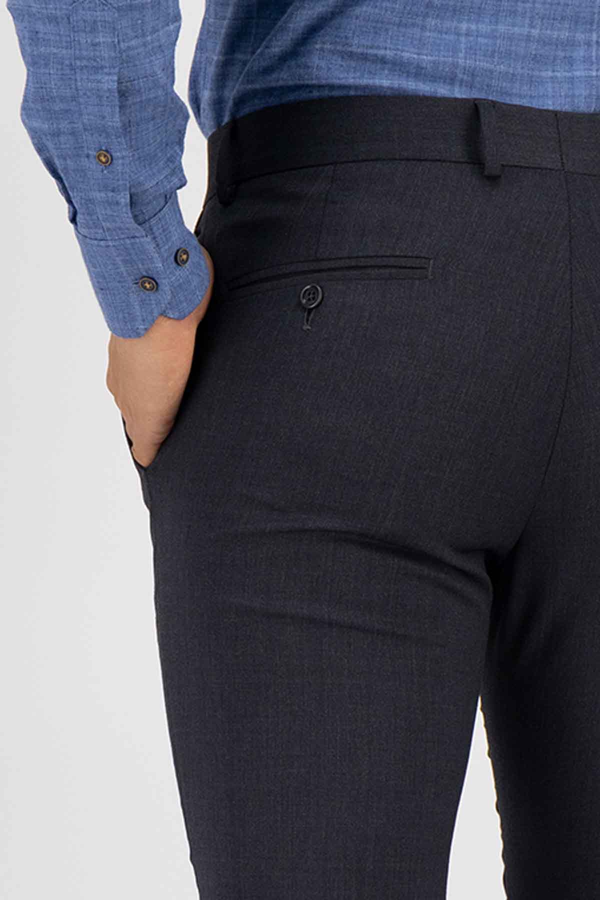 PANTALÓN HIGH LIFE SLIM FIT image number 3