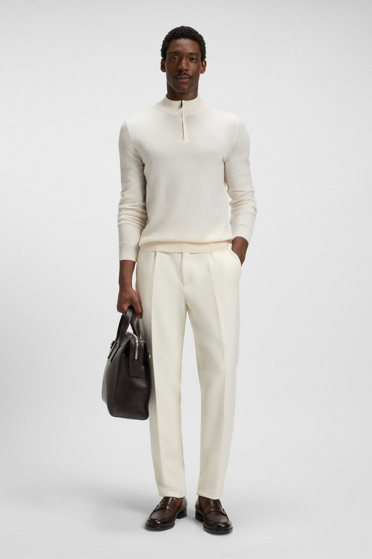 Suéter De Cuello Con Cremallera En Lana Virgen image number 2