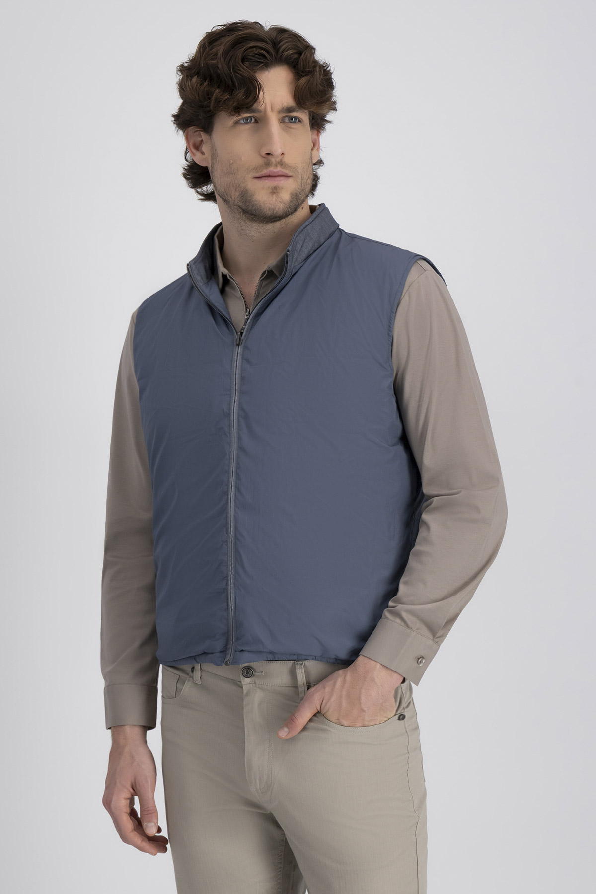 Chamarra Desmontable Contemporary Fit image number 4