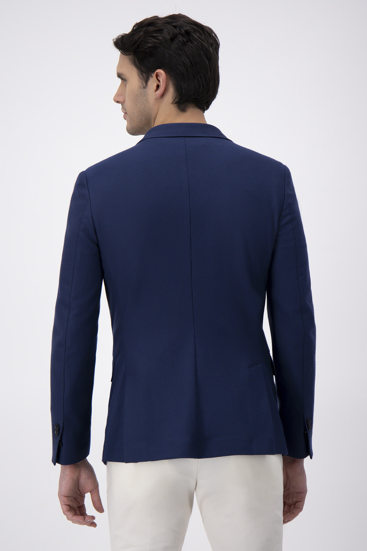 SACO CASUAL CALDERONI CONTEMPORARY FIT image number 4
