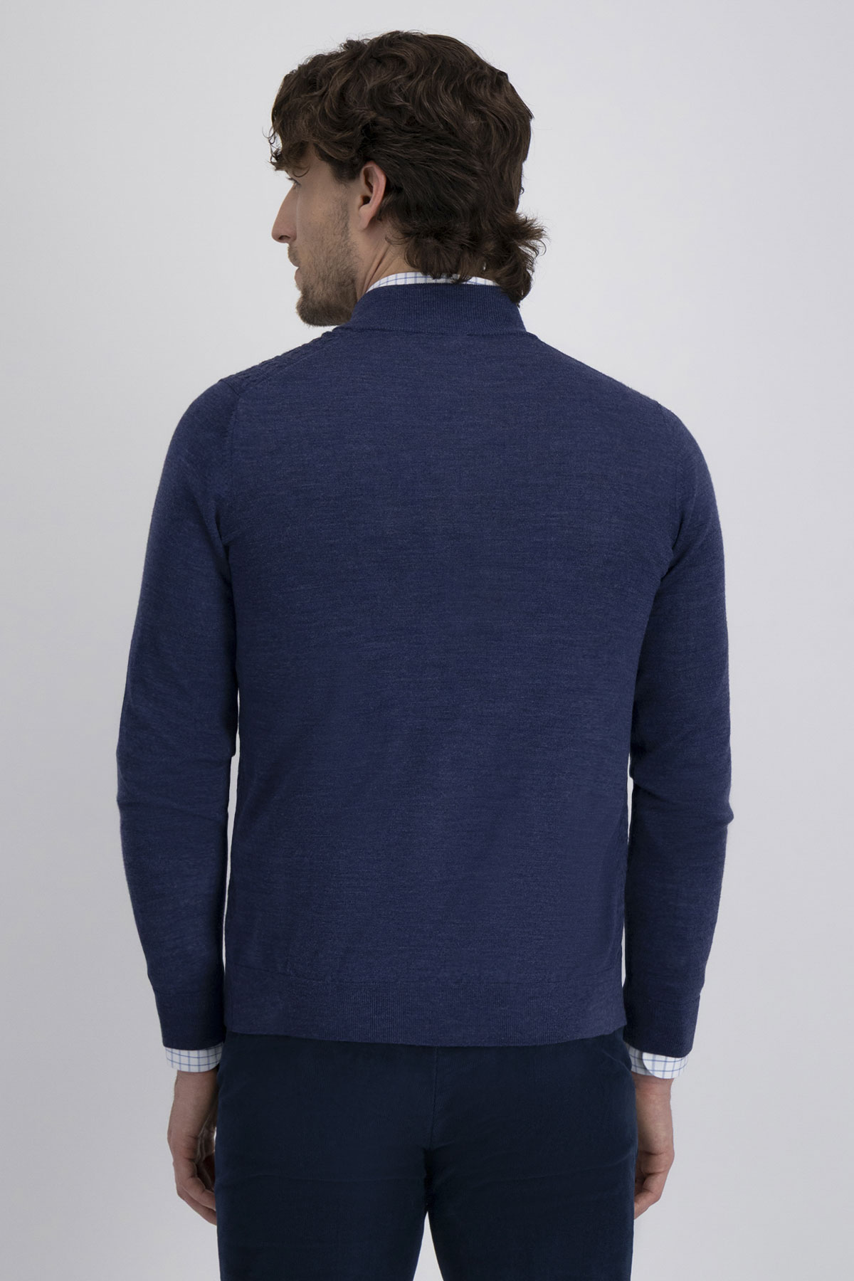 Suéter Casual Contemporary Fit image number 2