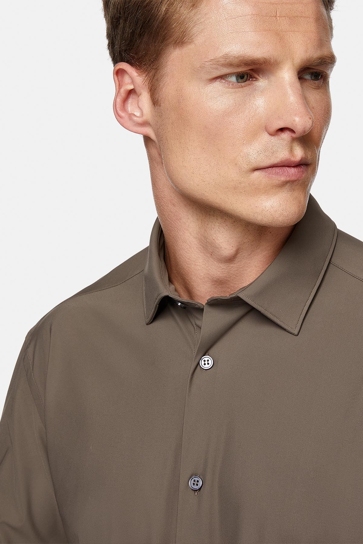 CAMISA CASUAL BEIGE REGULAR FIT image number 2