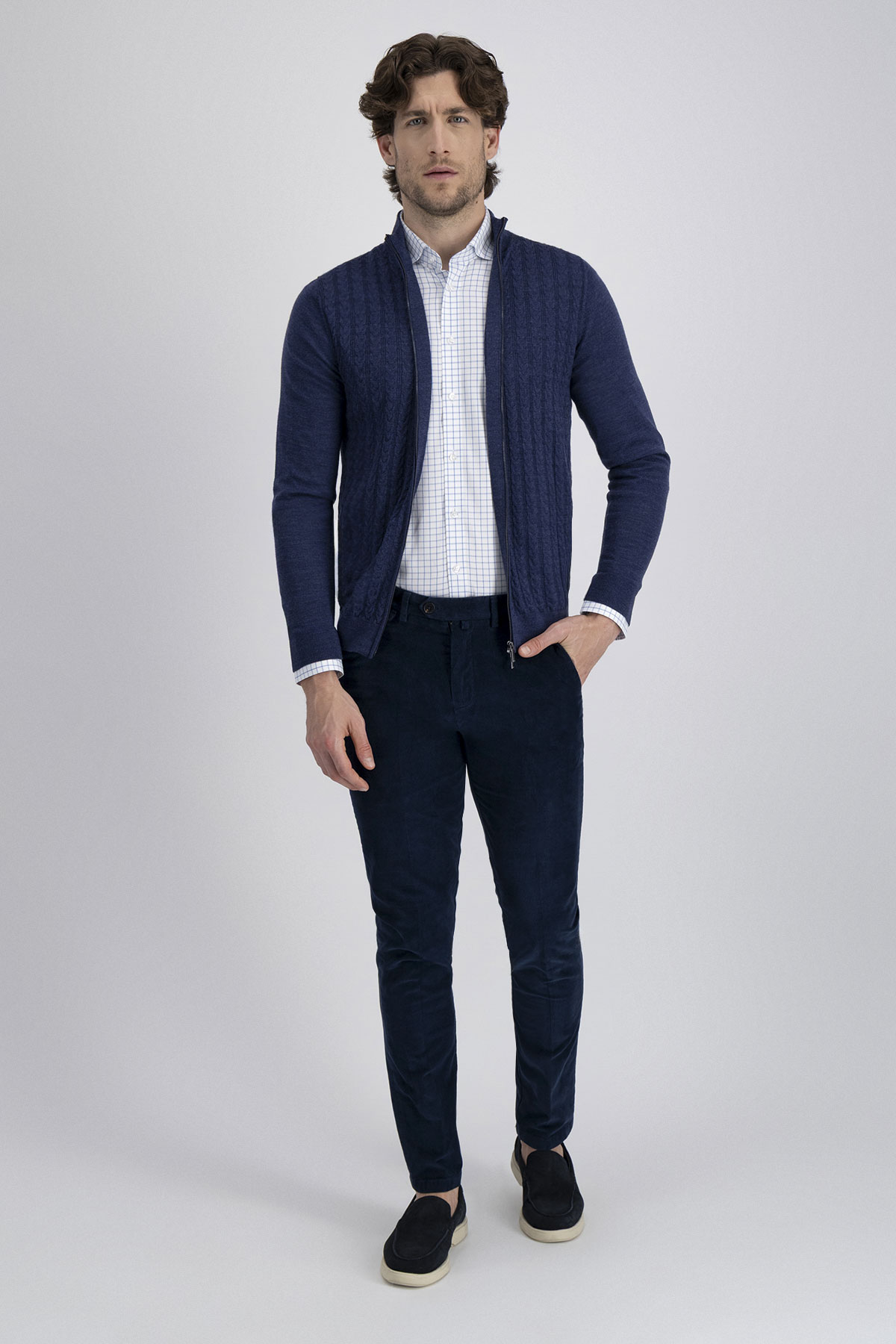 Suéter Casual Contemporary Fit image number 4