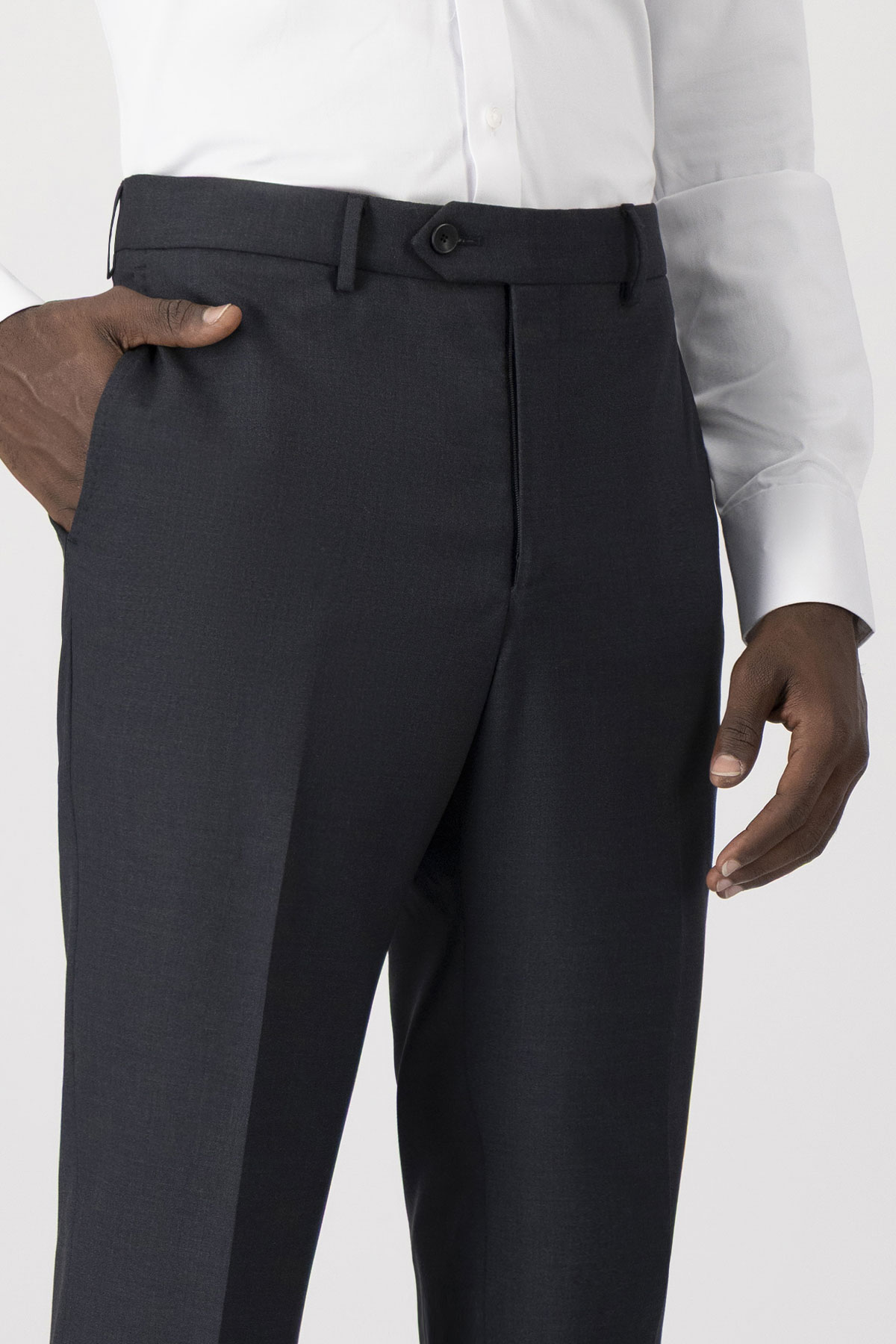 Pantalón Contemporary Fit image number 2