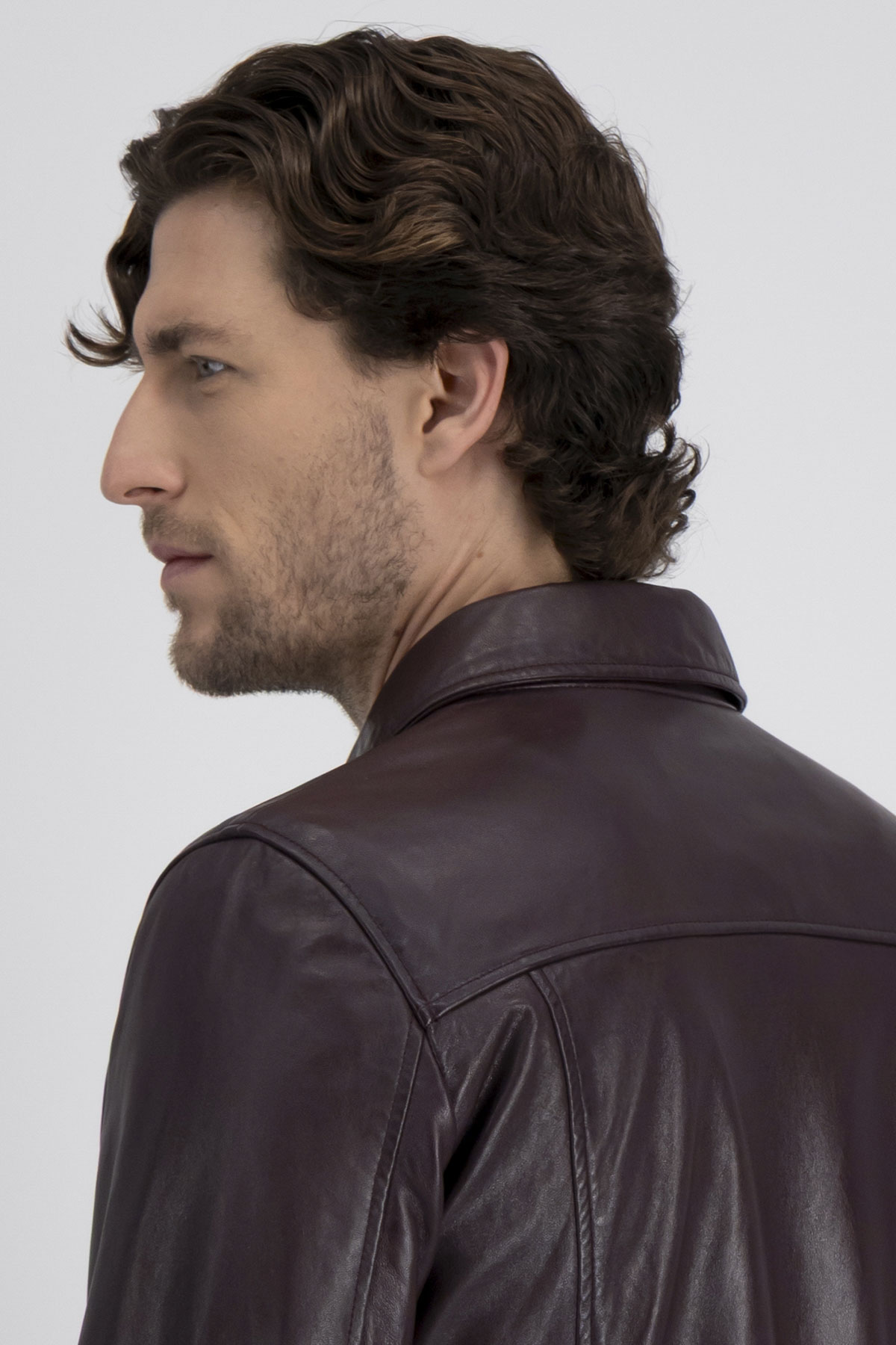 Chamarra La Vera Pelle Contemporary Fit image number 2