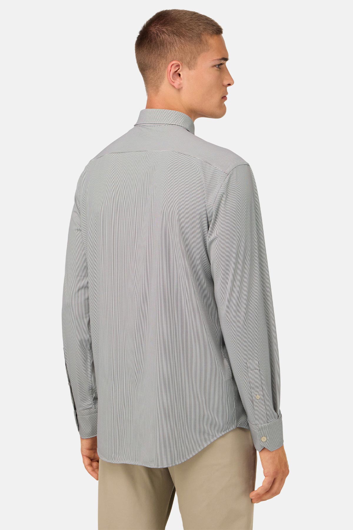 Camisa De Nailon Elástico Slim Fit image number 2