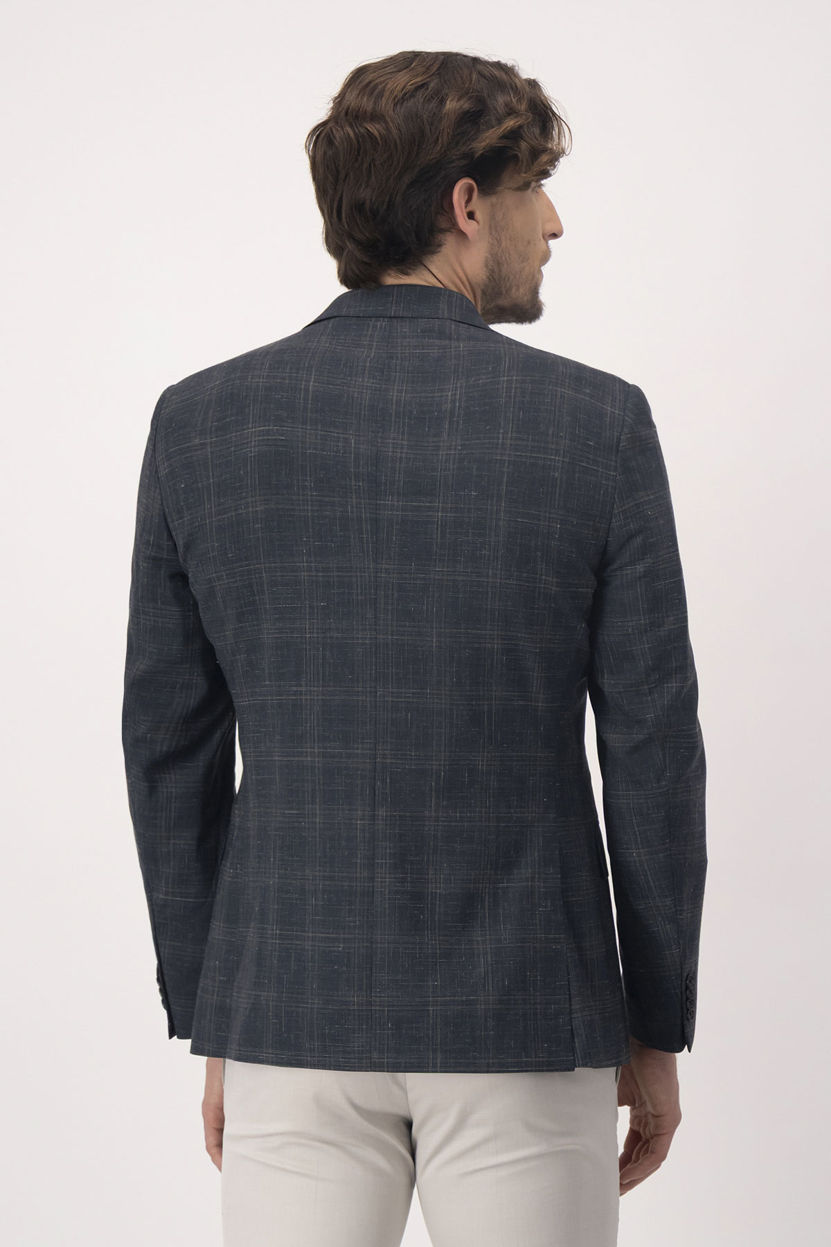 SACO CASUAL VERDE OBSCURO SLIM FIT image number 2