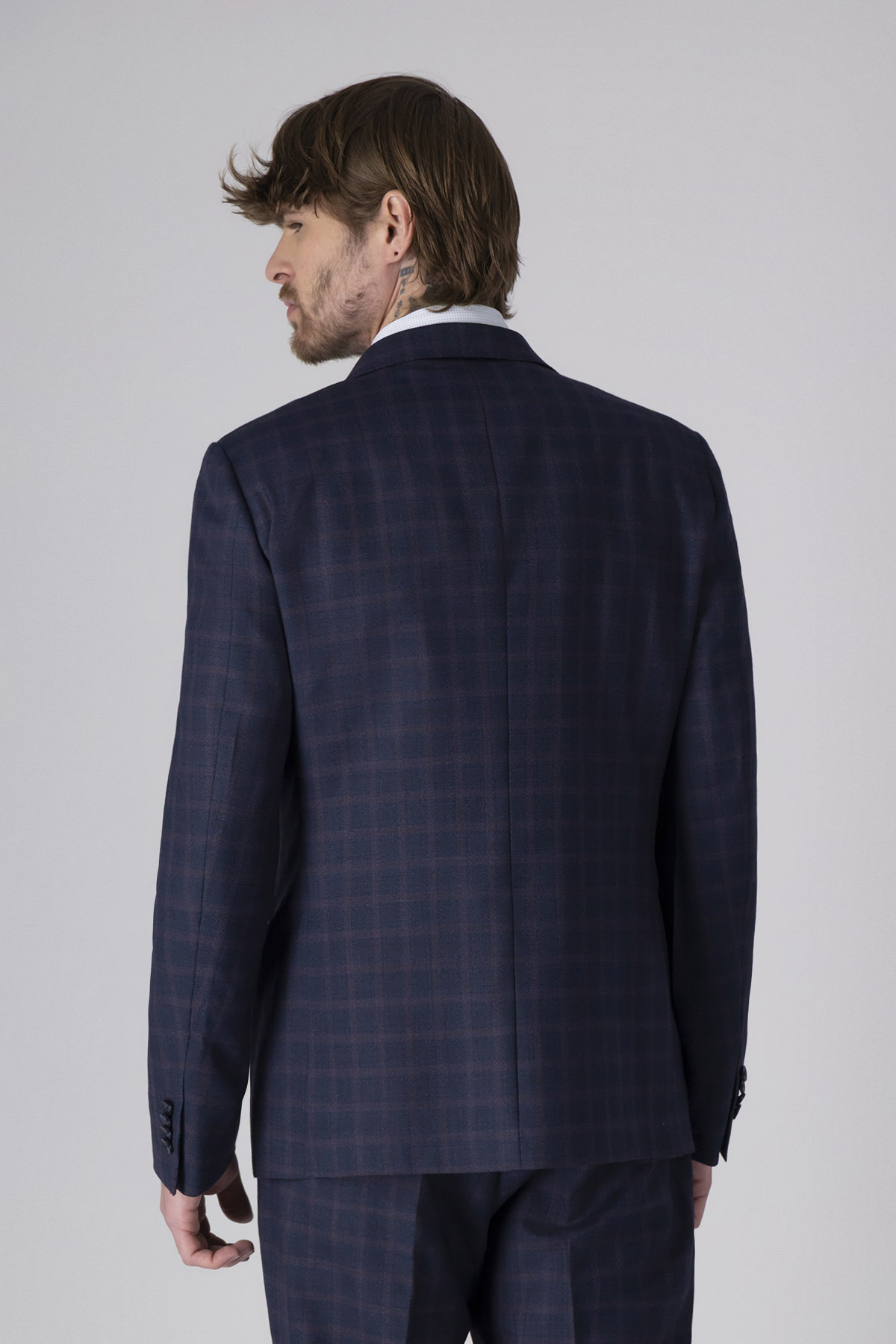 TRAJE TRÍO SLIM FIT HIGH LIFE image number 2